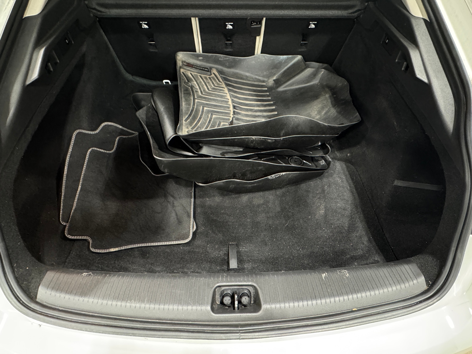 Thumbnail: 2018 Buick Regal - 6