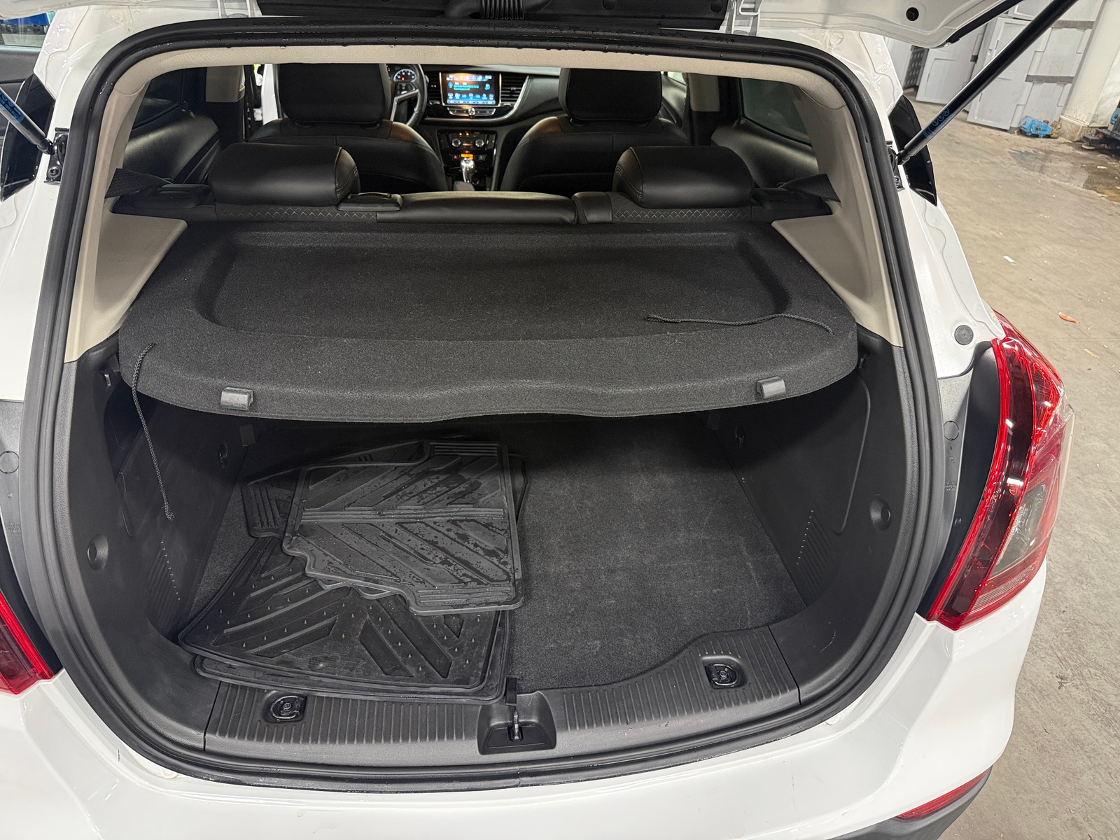 Thumbnail: 2020 Buick Encore - 6