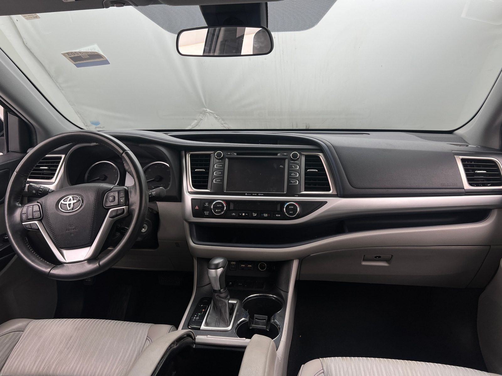 Thumbnail: 2019 Toyota Highlander - 3