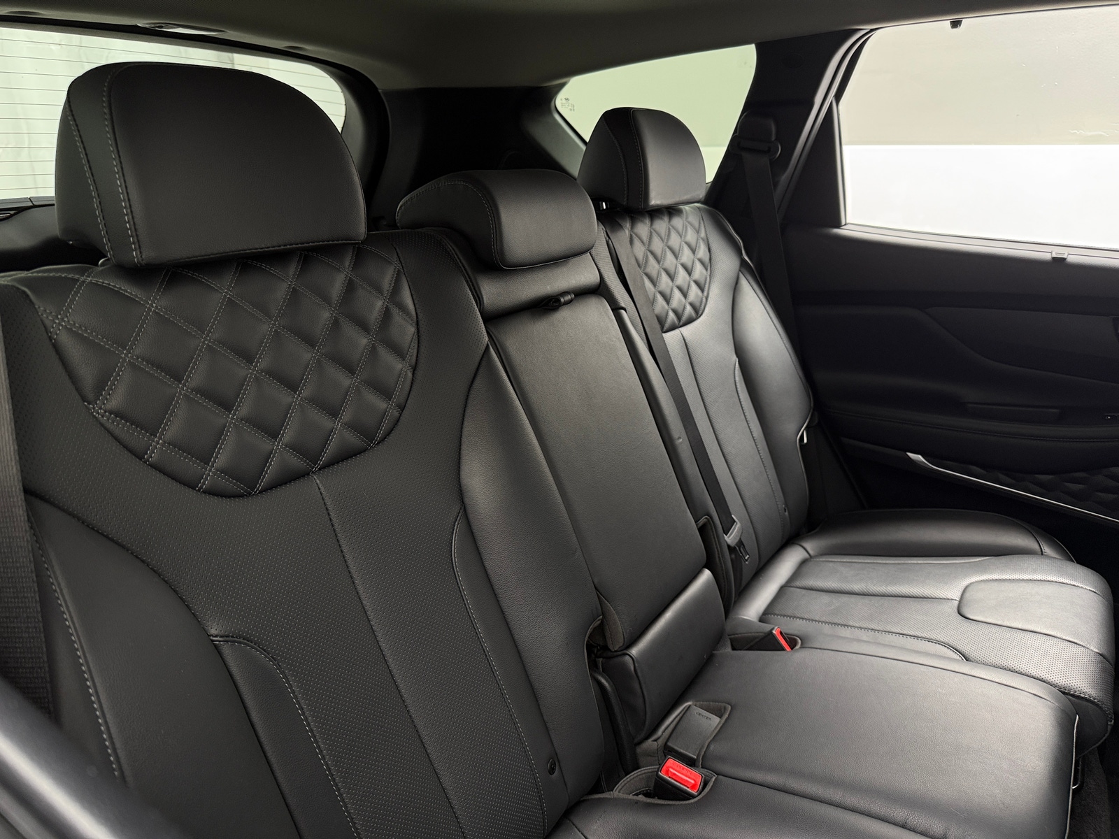 Thumbnail: 2022 Hyundai Santa Fe - 5