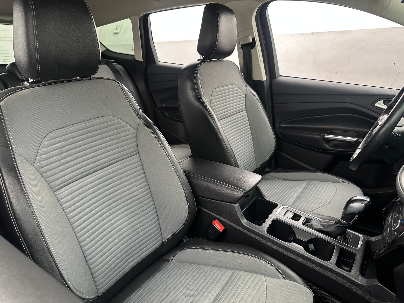 Thumbnail: 2019 Ford Escape - 2