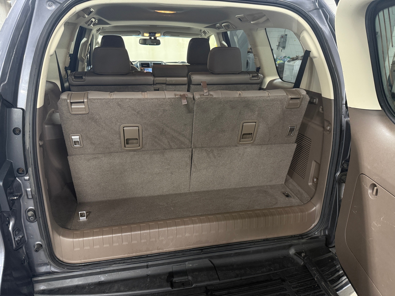 Thumbnail: 2019 Lexus GX - 6