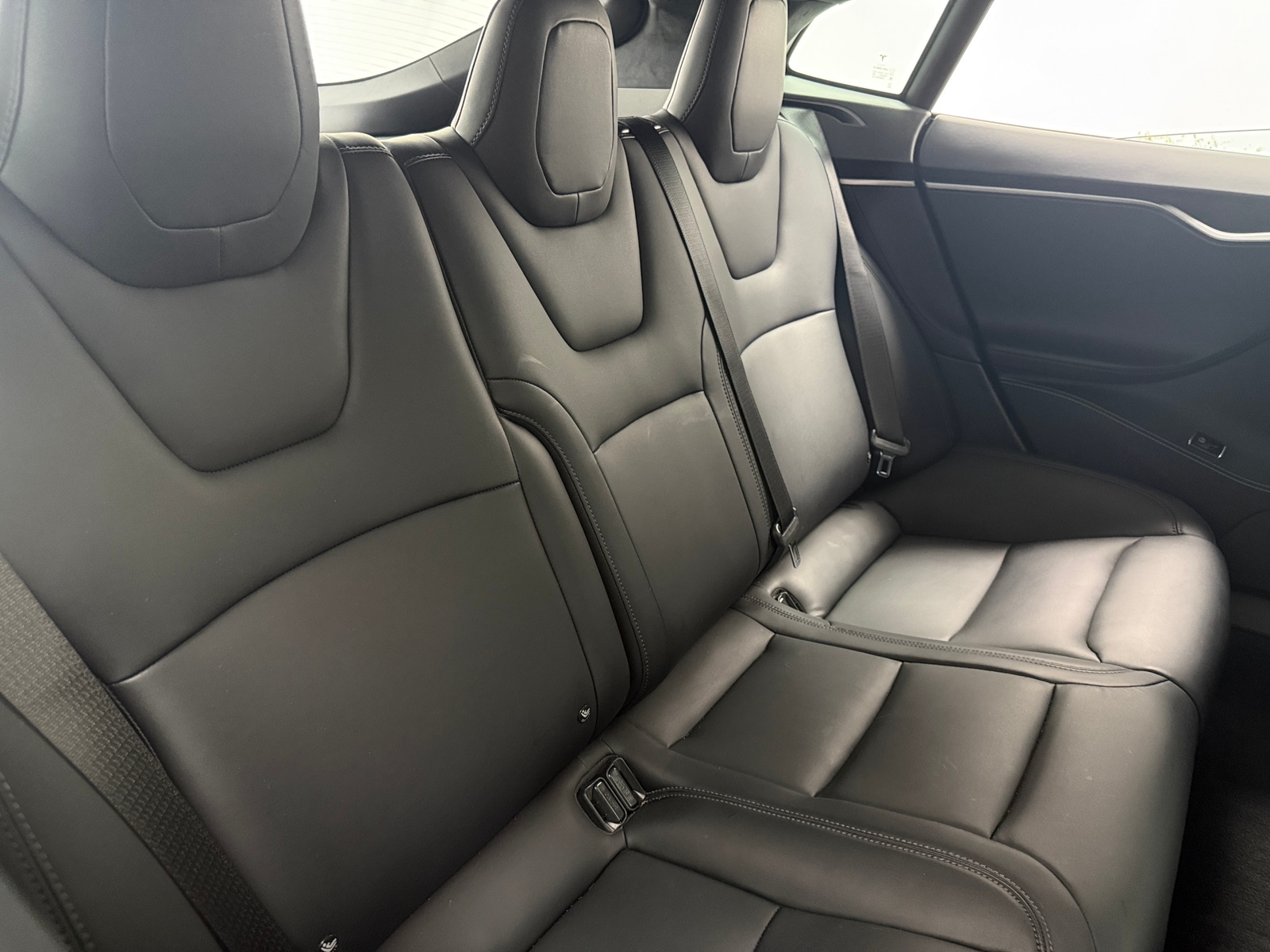 Thumbnail: 2019 Tesla Model S - 5