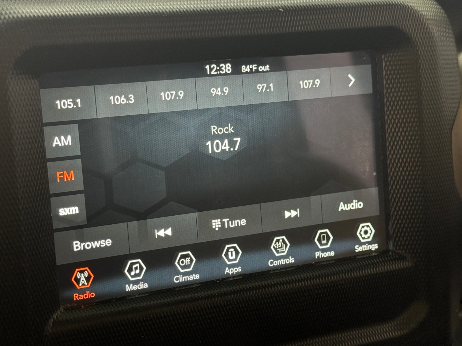 Thumbnail: 2021 Jeep Gladiator - 4