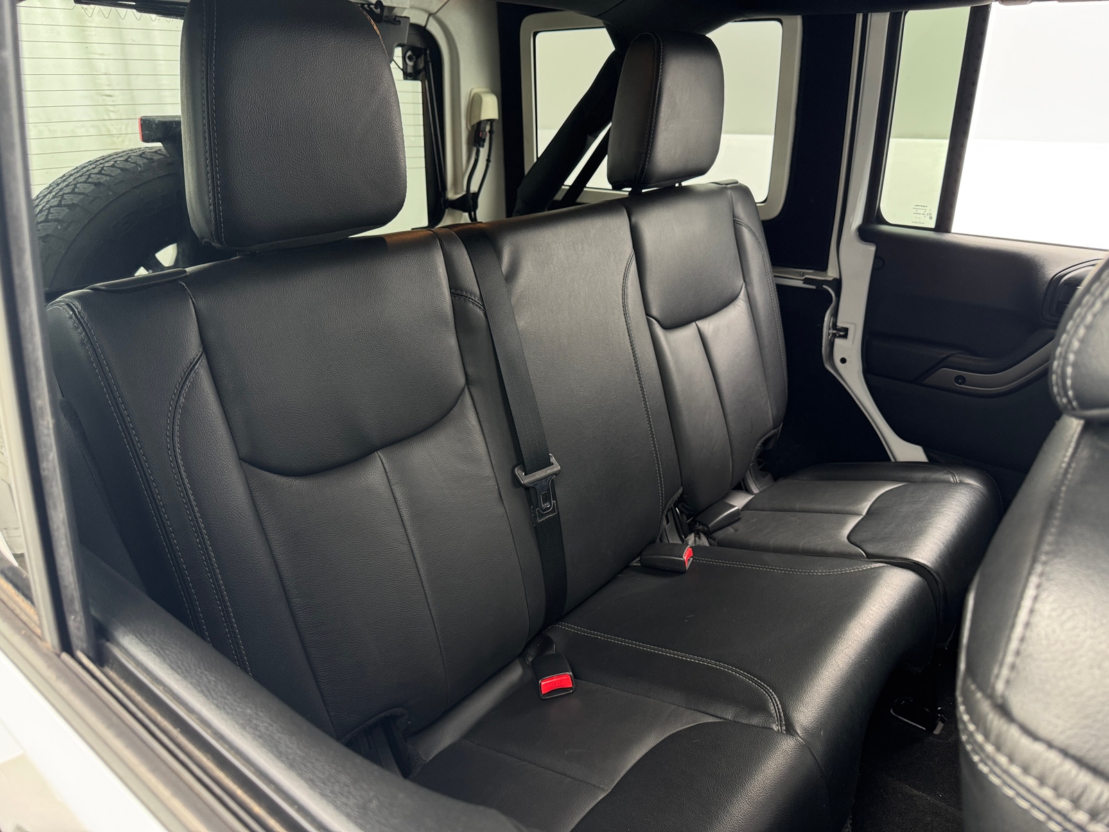 Thumbnail: 2018 Jeep Wrangler - 5