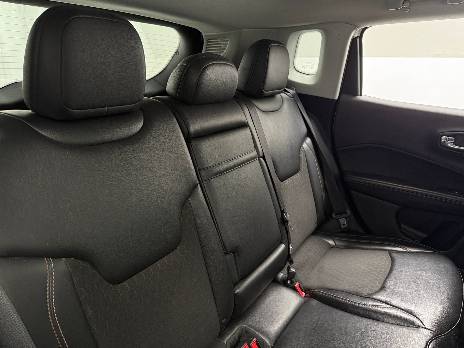 Thumbnail: 2018 Jeep Compass - 6