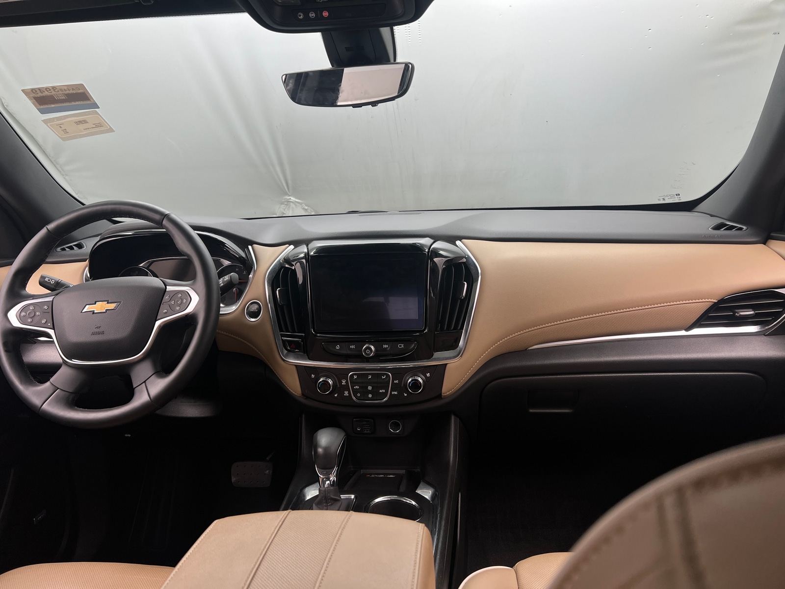 Thumbnail: 2023 Chevrolet Traverse - 2