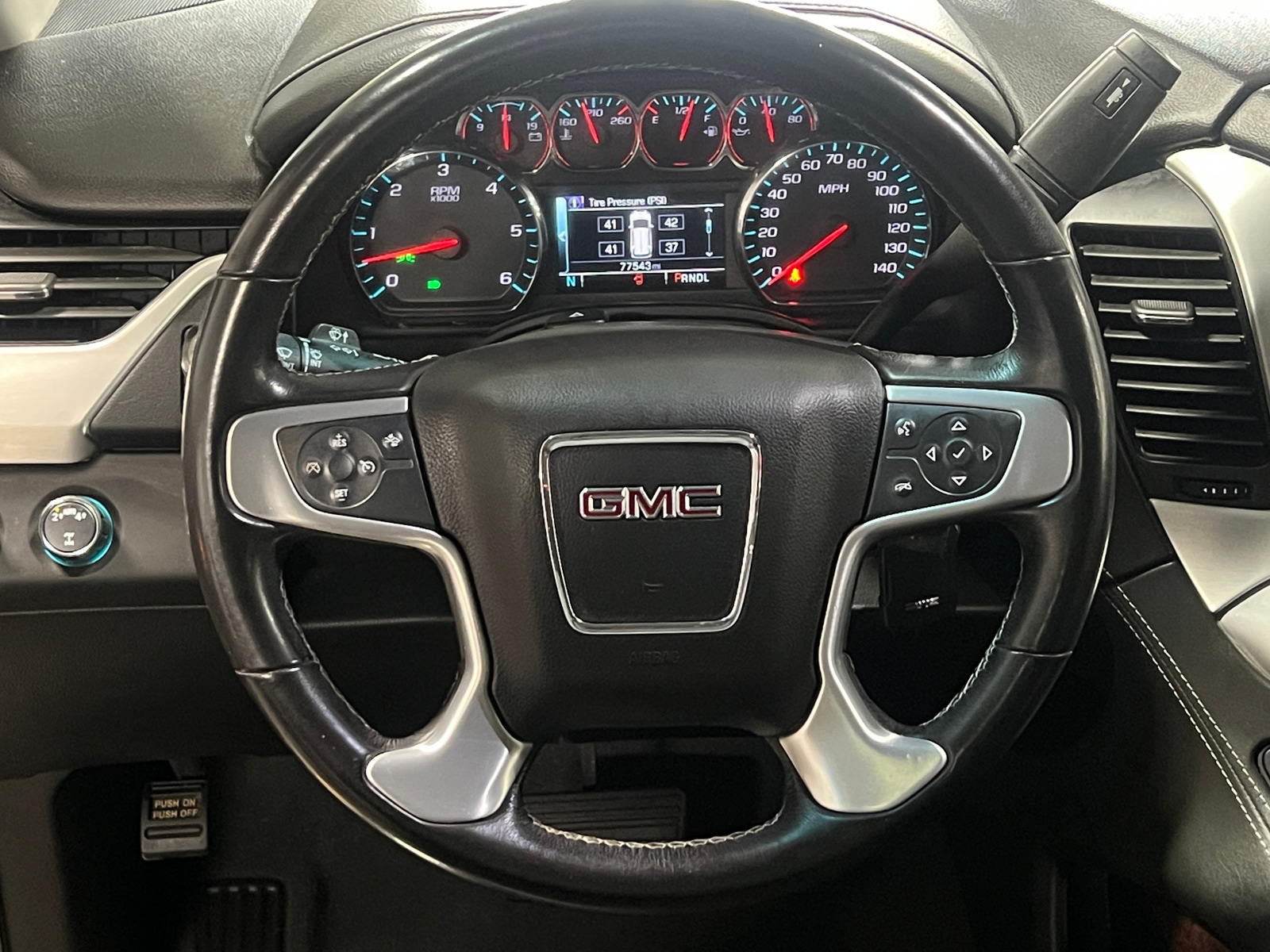 Thumbnail: 2019 GMC Yukon - 4