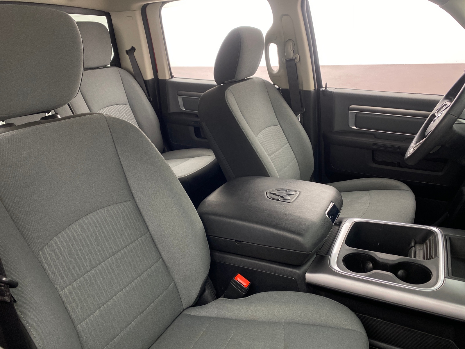 Thumbnail: 2023 RAM 1500 Classic - 2