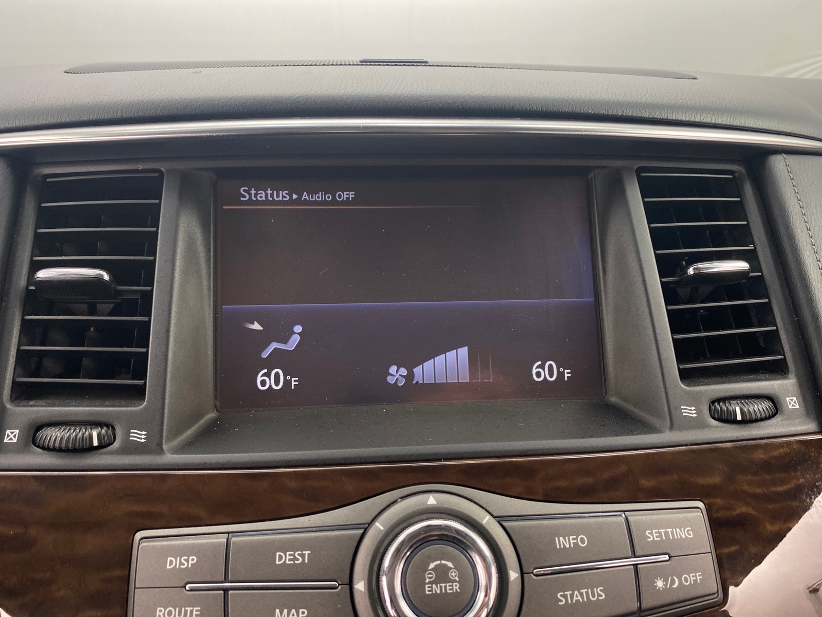 Thumbnail: 2017 Nissan Armada - 4