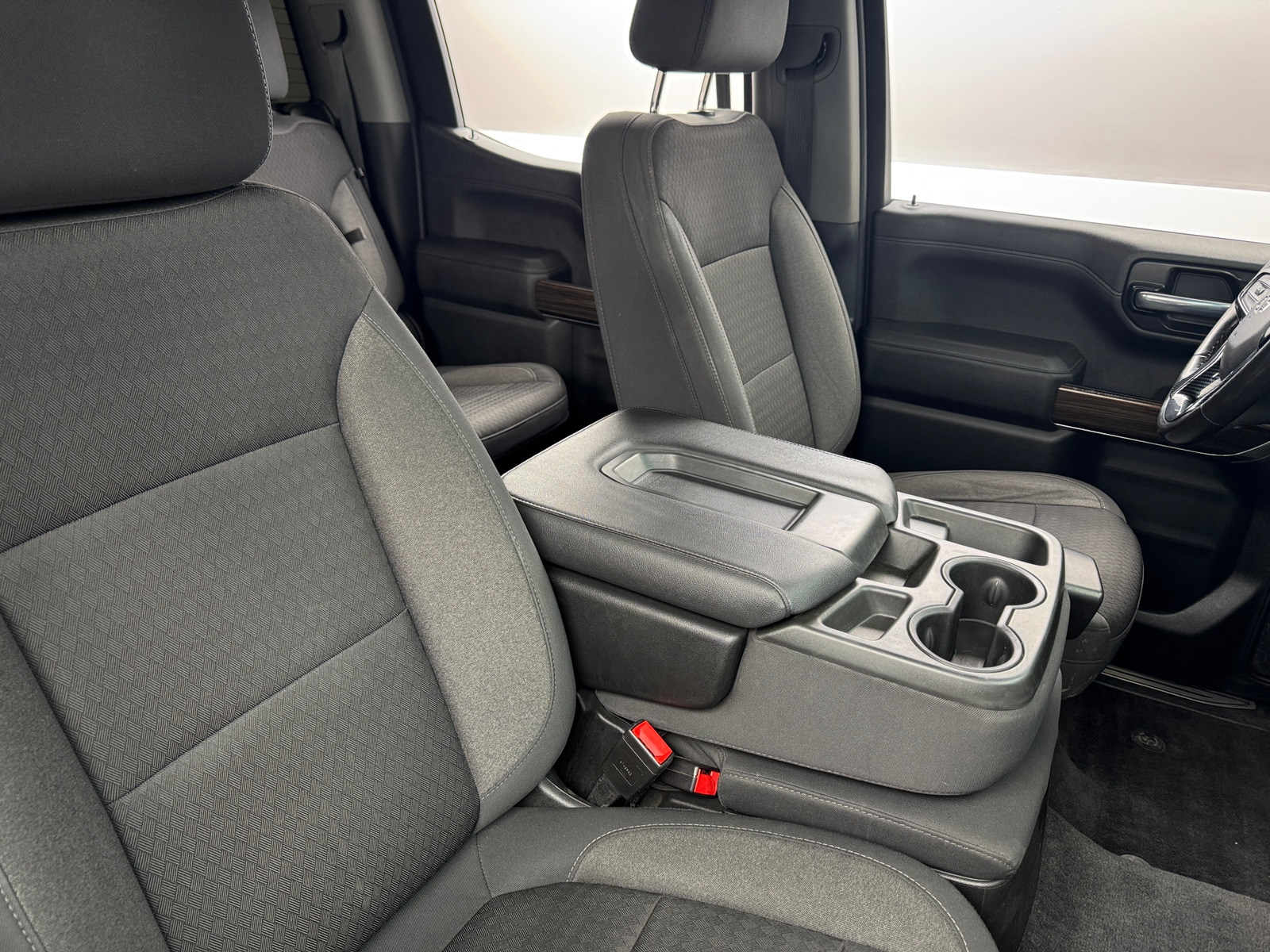 Thumbnail: 2021 Chevrolet Silverado 1500 - 2