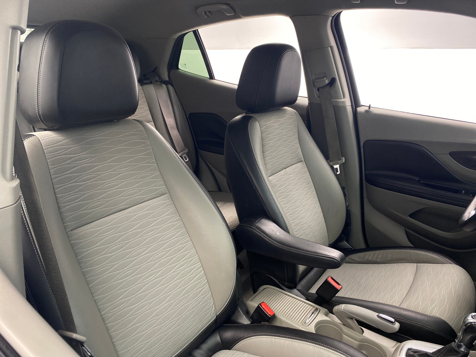 Thumbnail: 2016 Buick Encore - 2