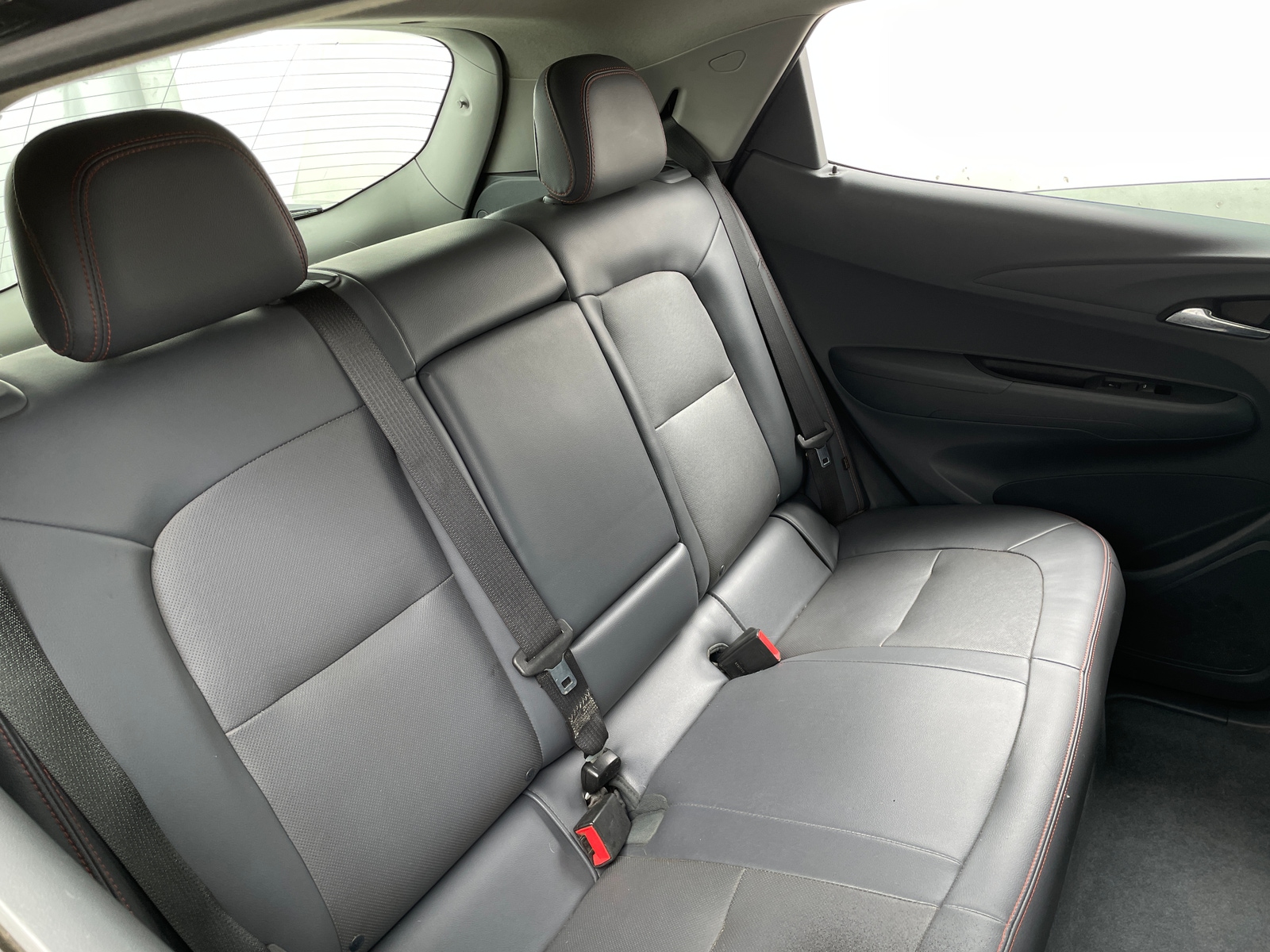 Thumbnail: 2017 Chevrolet Bolt EV - 5