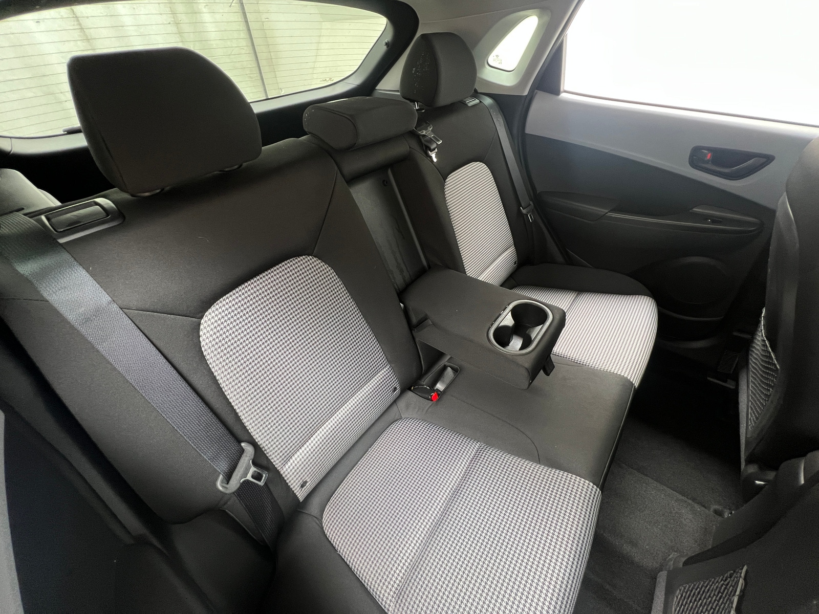 Thumbnail: 2020 Hyundai Kona - 6