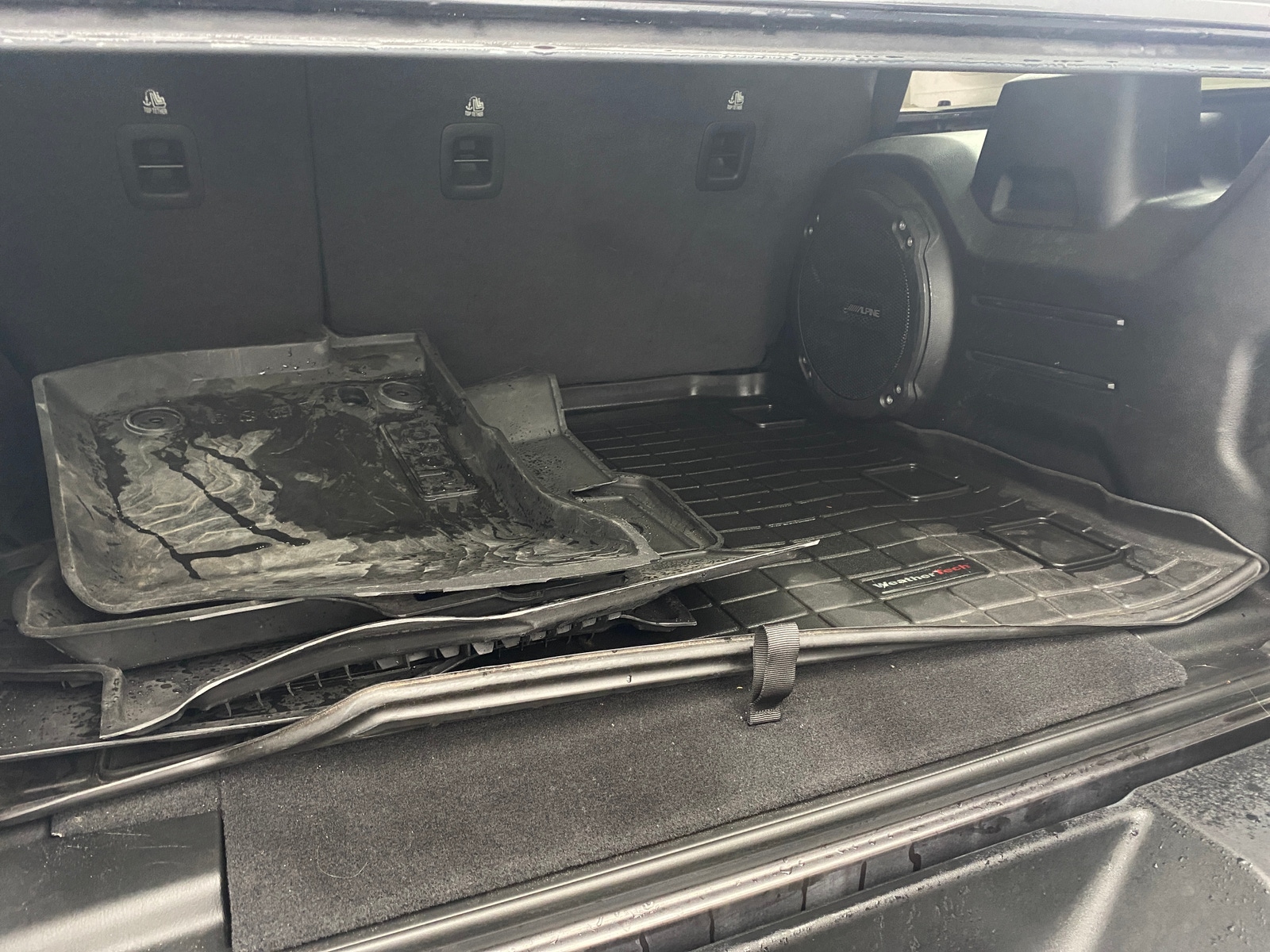 Thumbnail: 2021 Jeep Wrangler - 7