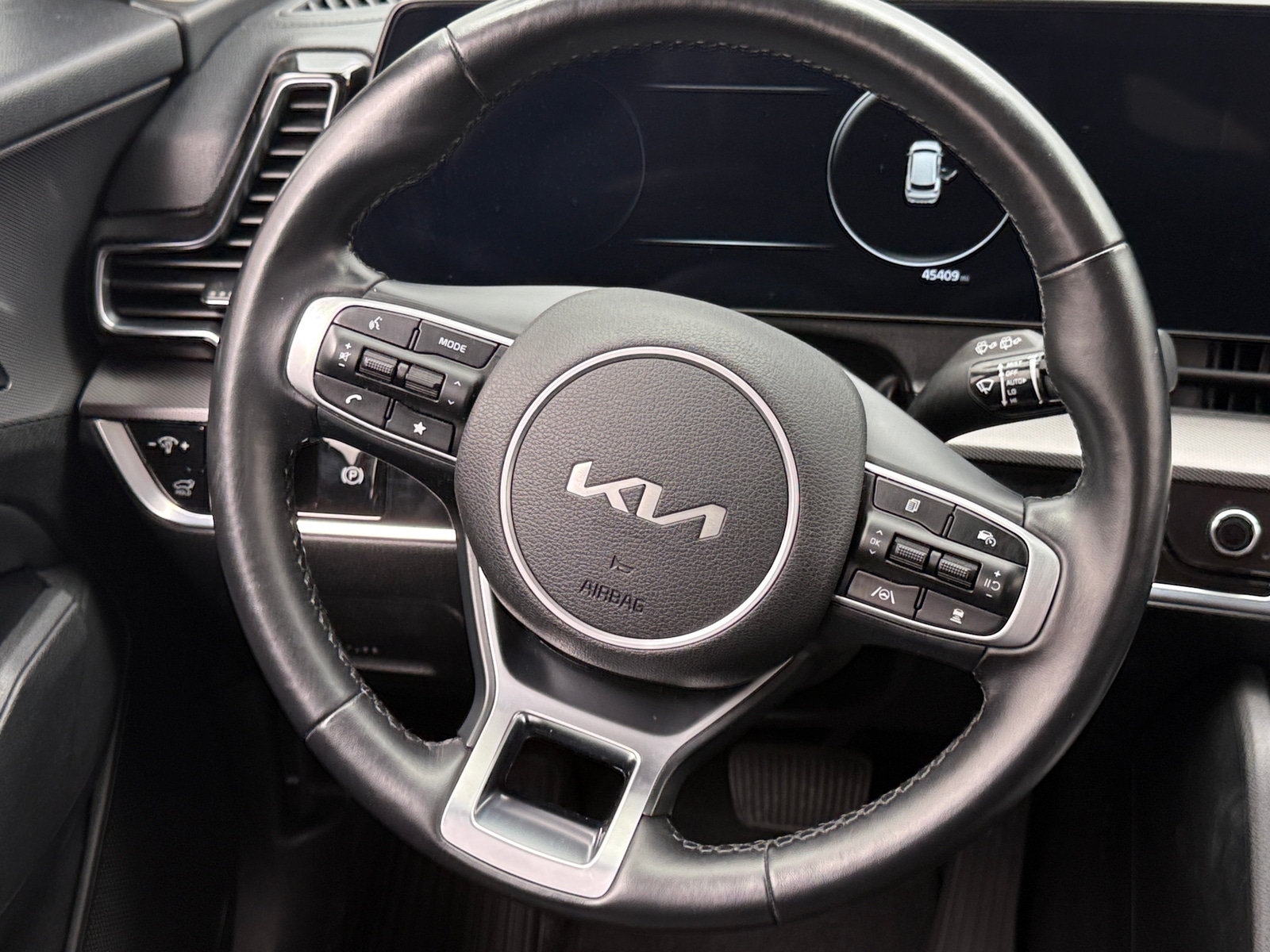 Thumbnail: 2023 Kia Sportage - 4