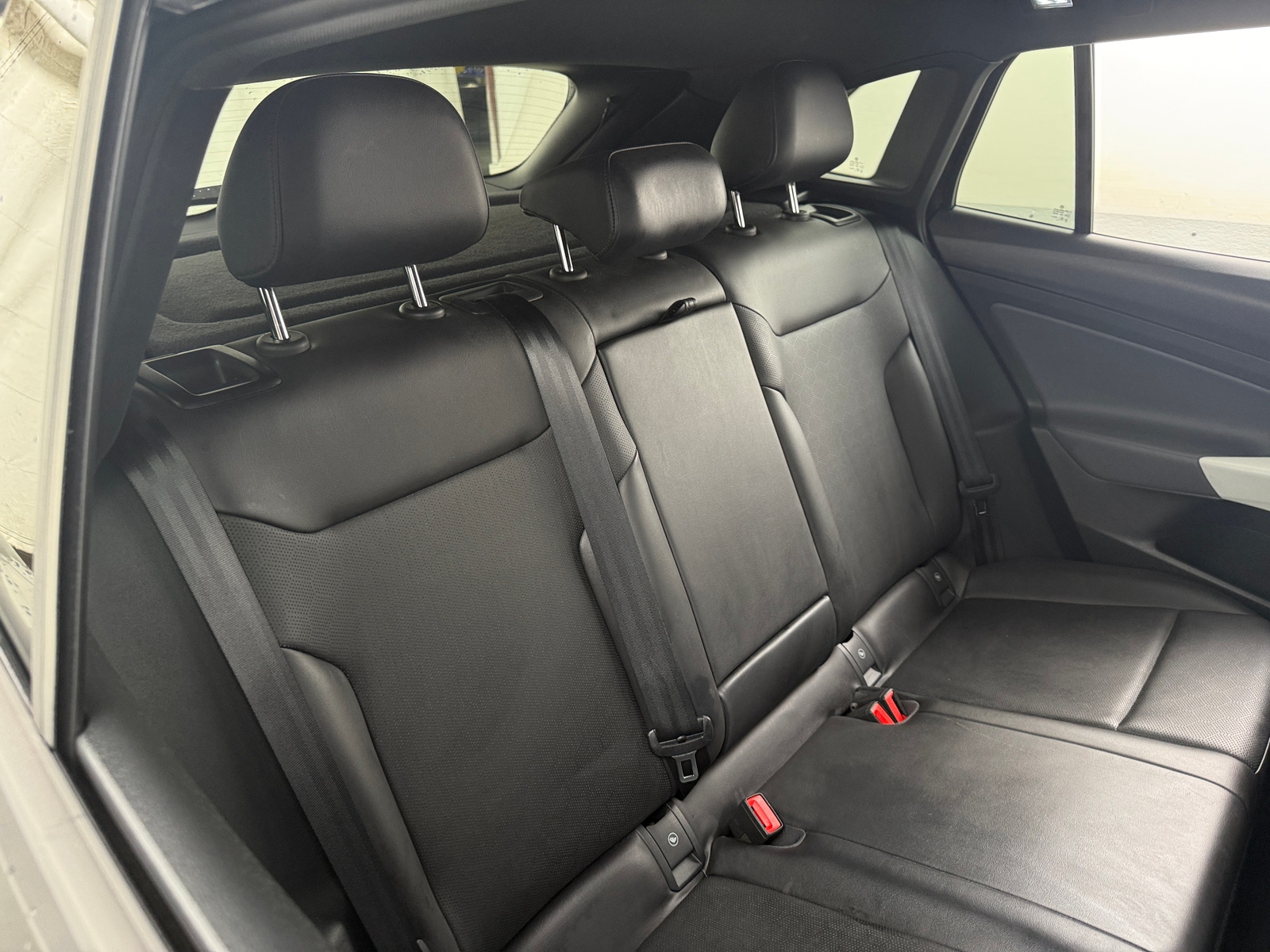 Thumbnail: 2021 Volkswagen ID.4 - 5