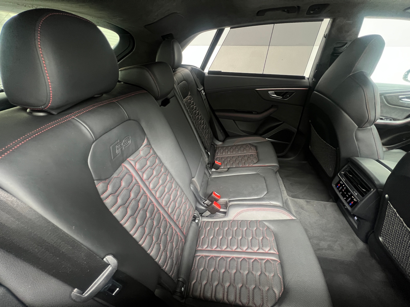 Thumbnail: 2020 Audi RS Q8 - 5