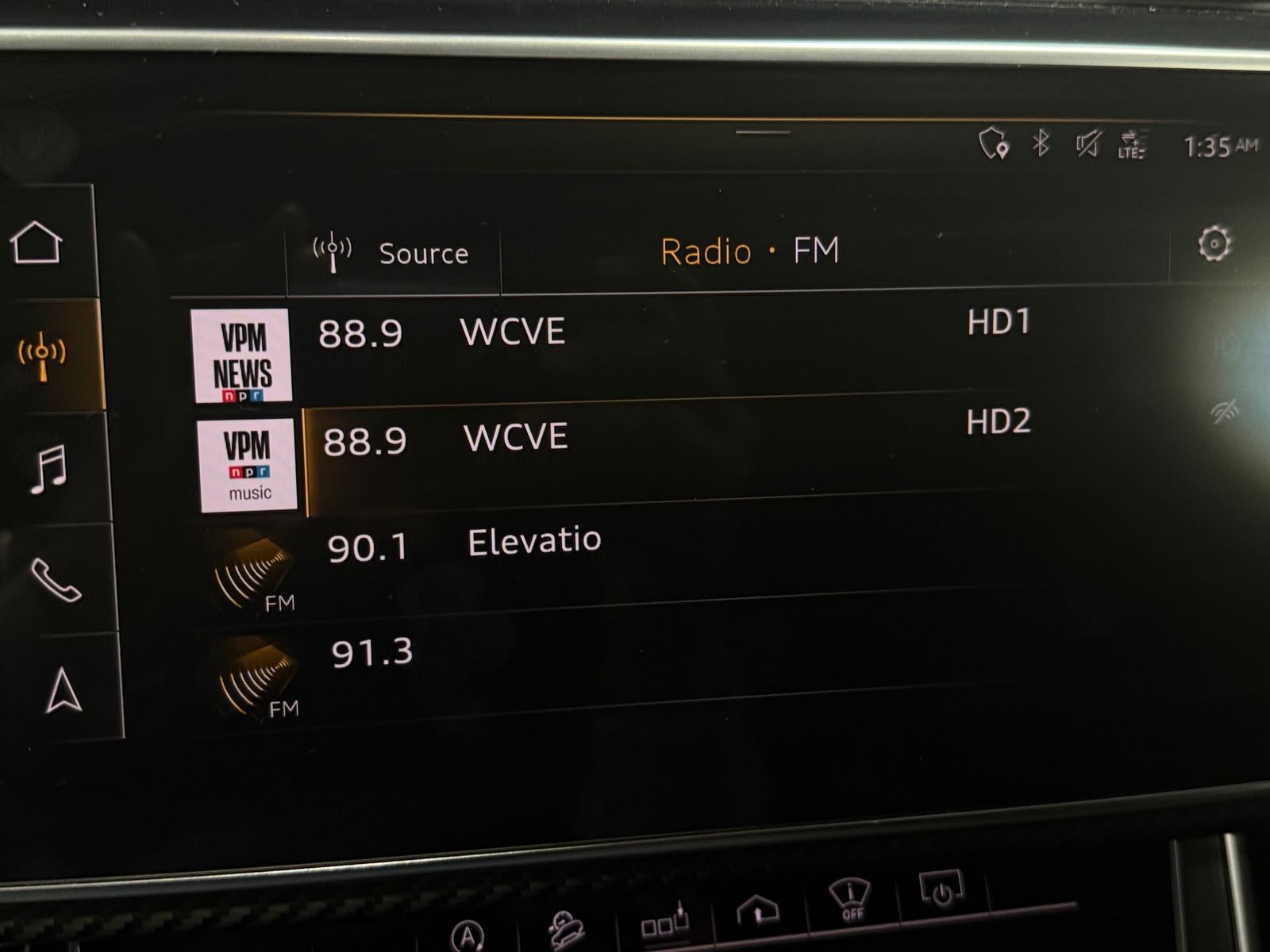 Thumbnail: 2020 Audi RS Q8 - 3