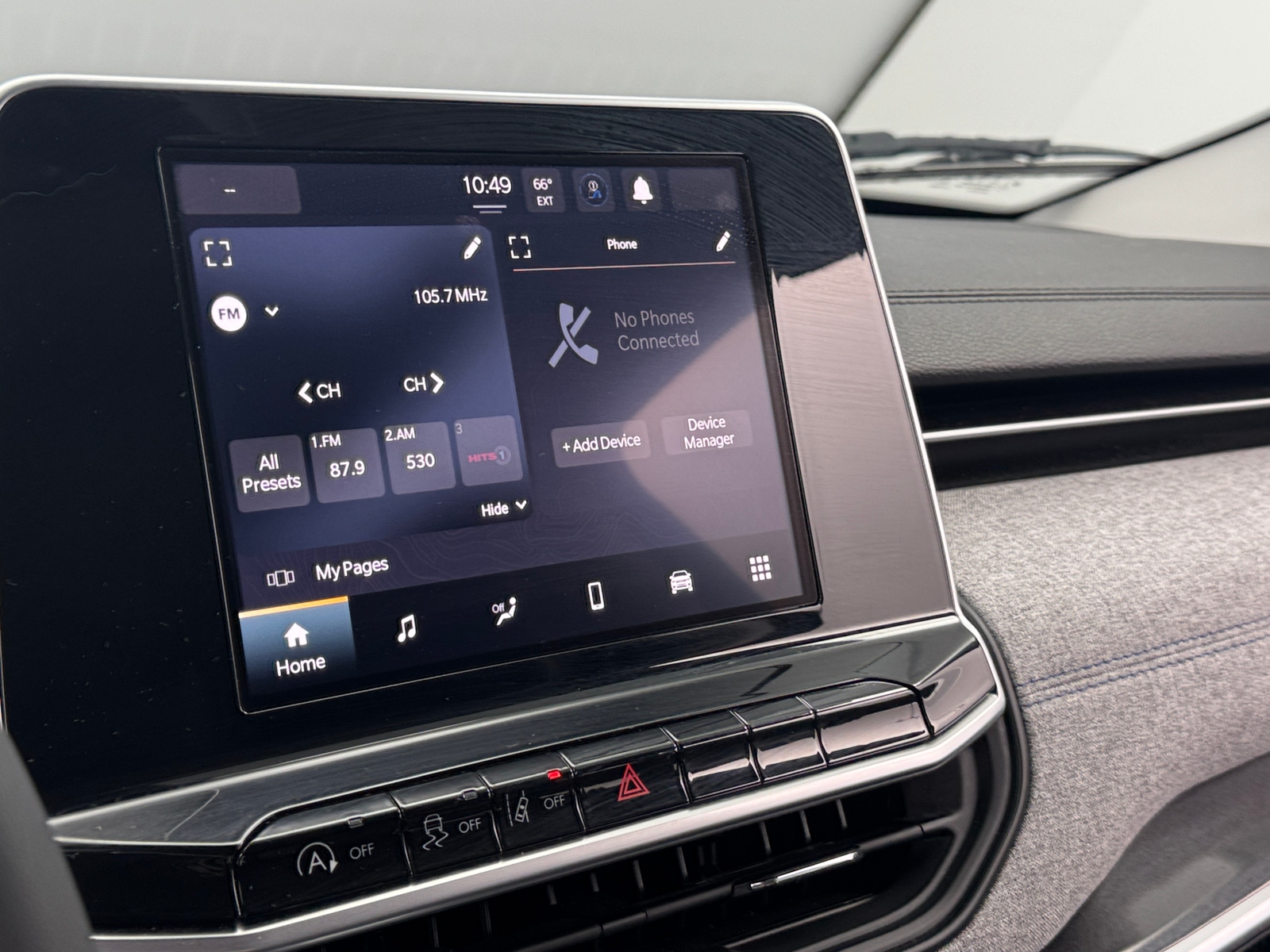 Thumbnail: 2022 Jeep Compass - 3