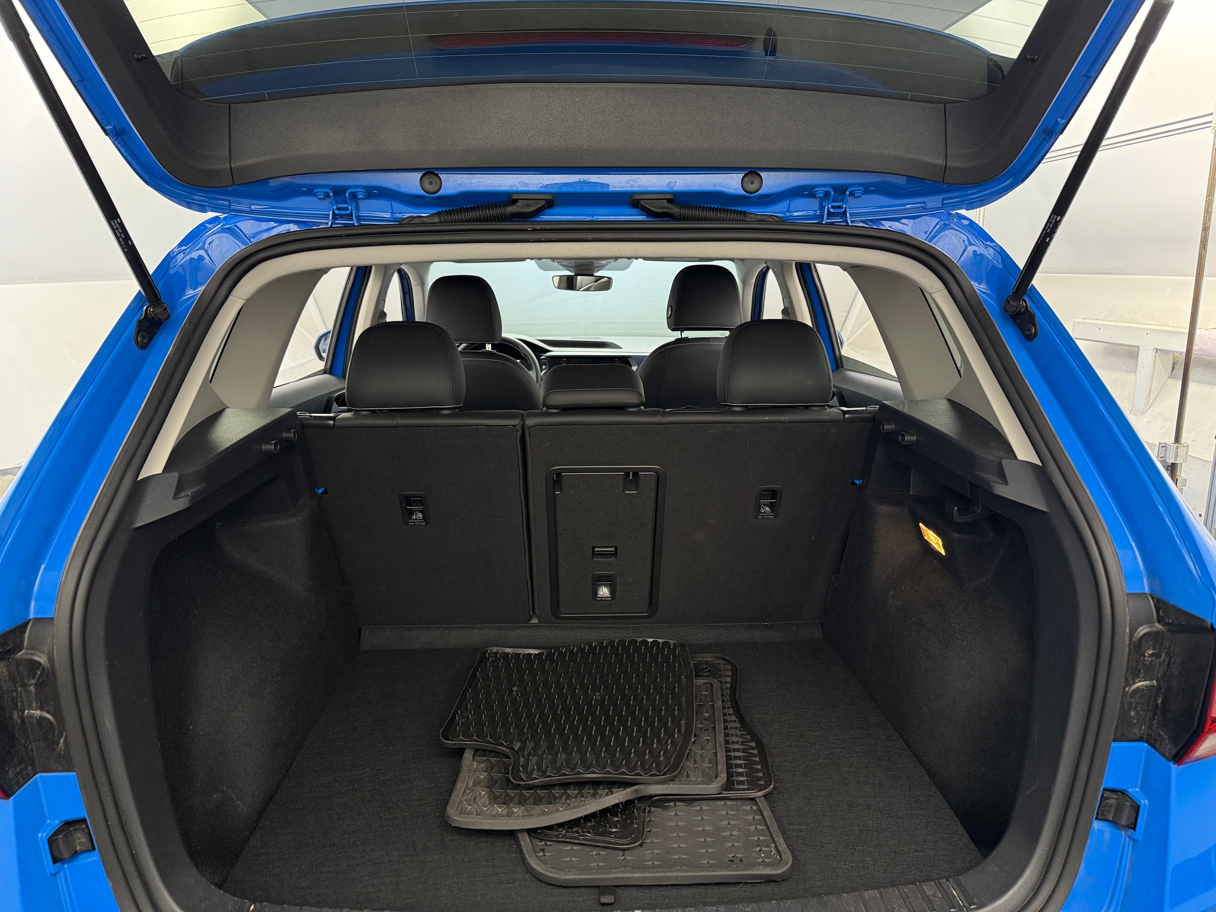 2023 Volkswagen Taos