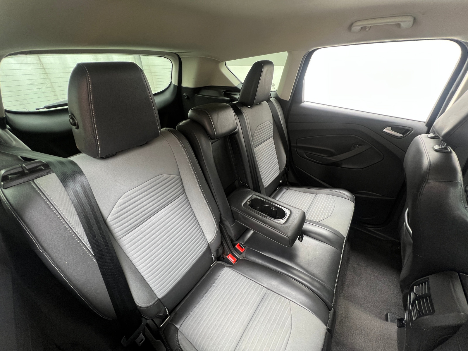 Thumbnail: 2018 Ford Escape - 6