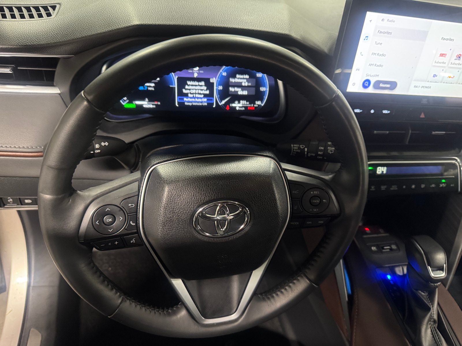 Thumbnail: 2024 Toyota Venza - 4