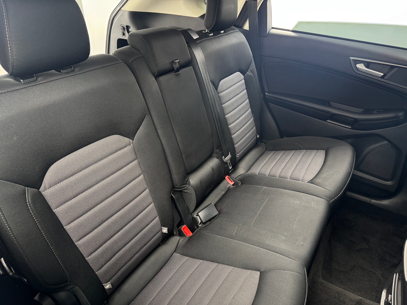 Thumbnail: 2017 Ford Edge - 6