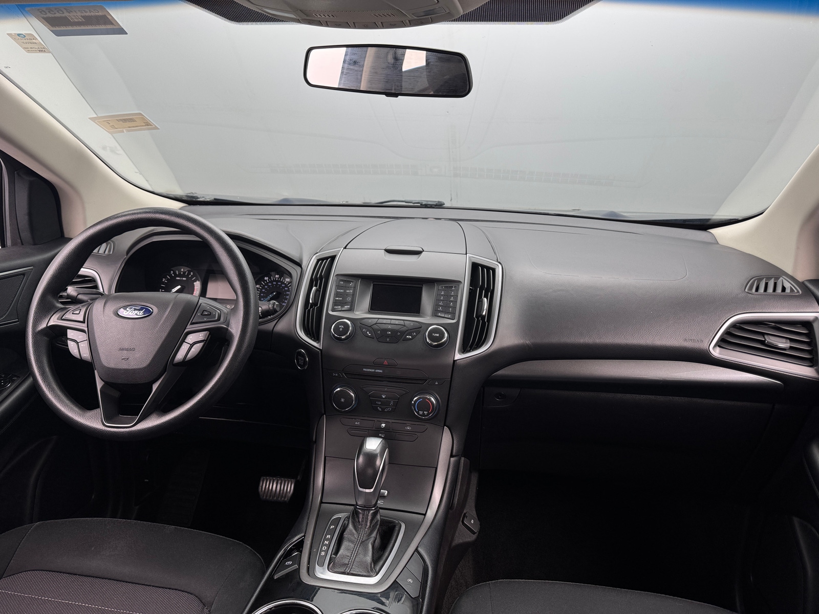 Thumbnail: 2017 Ford Edge - 3