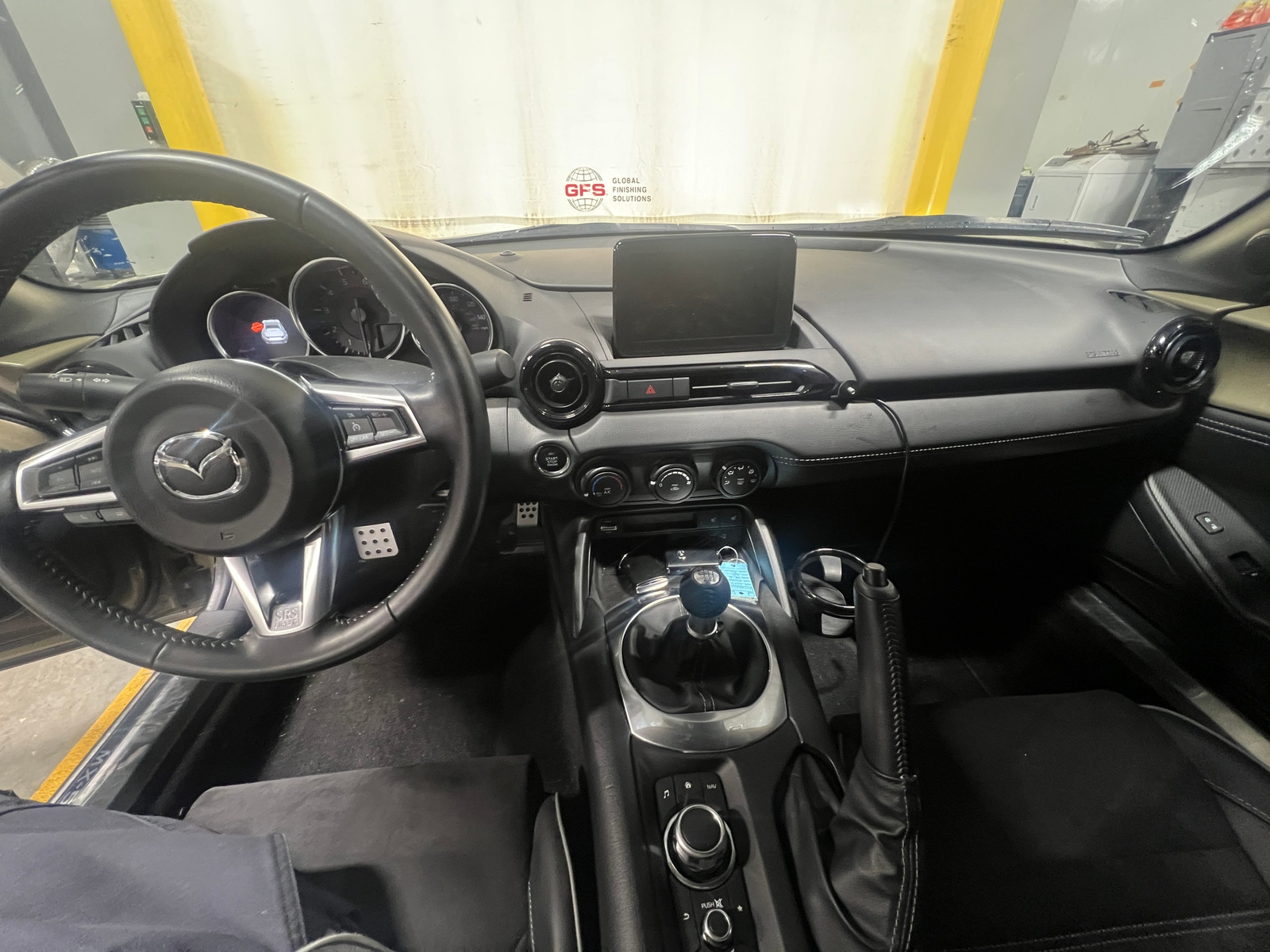 Thumbnail: 2023 Mazda MX-5 Miata - 2