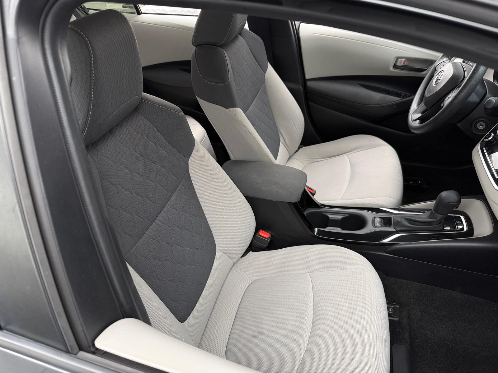 Thumbnail: 2022 Toyota Corolla - 2