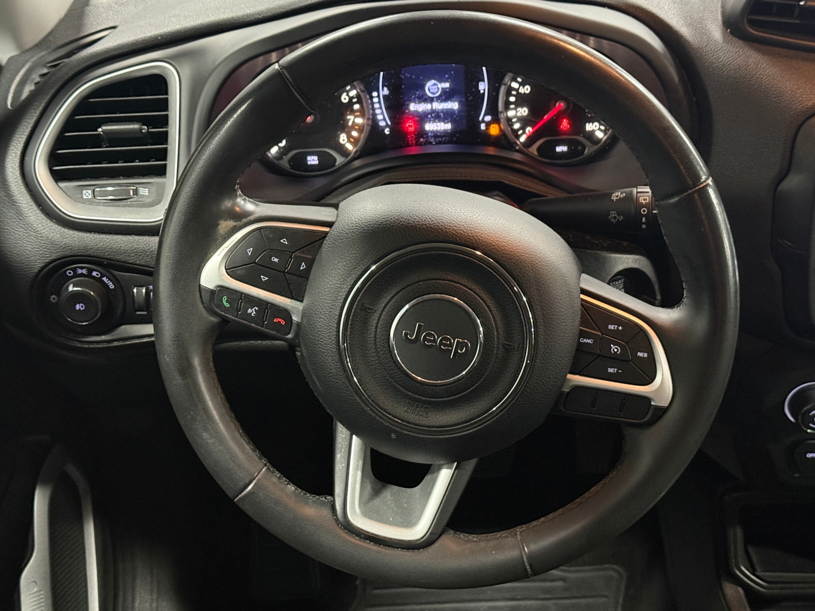 Thumbnail: 2018 Jeep Renegade - 5