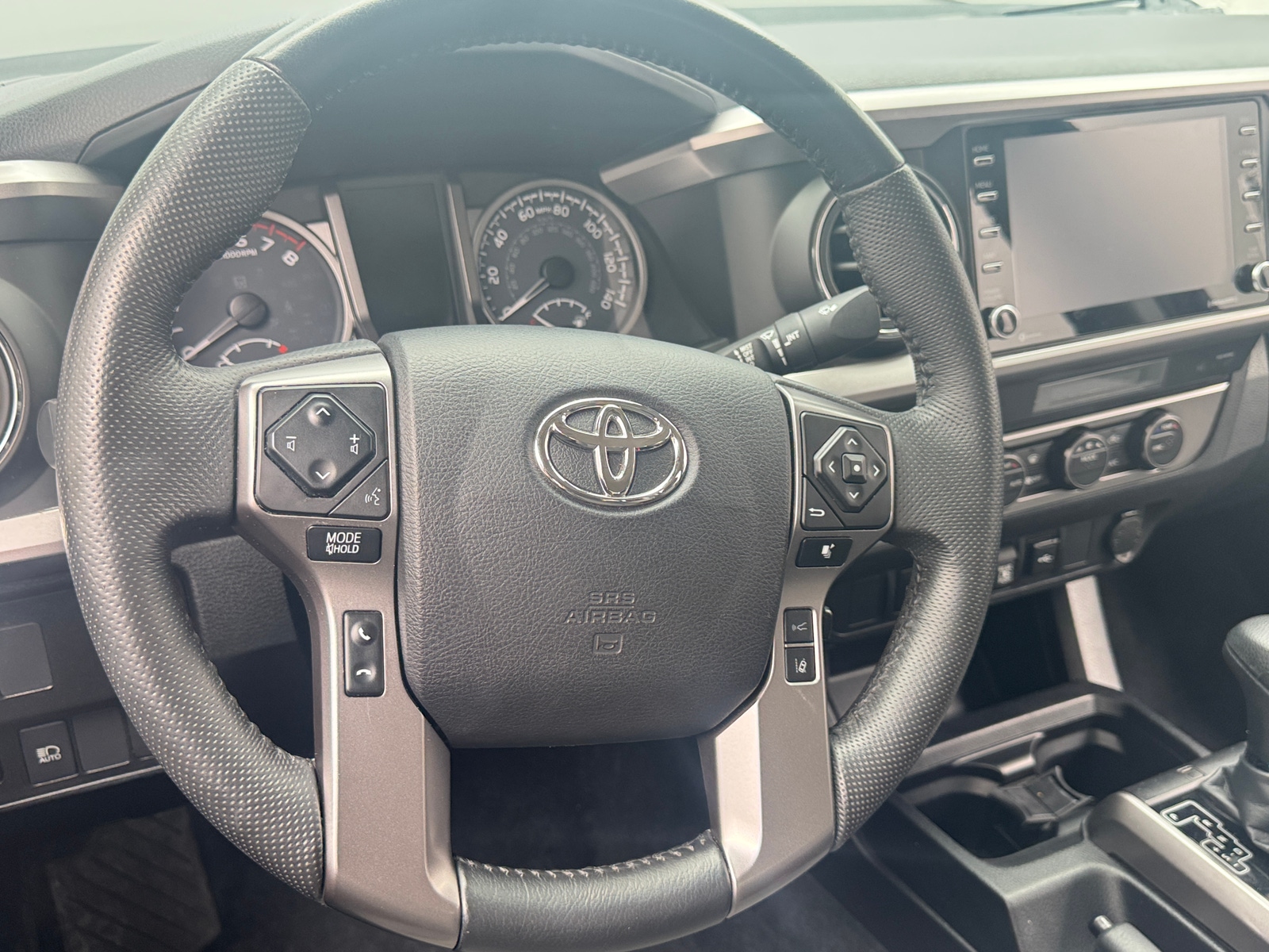 Thumbnail: 2022 Toyota Tacoma - 5