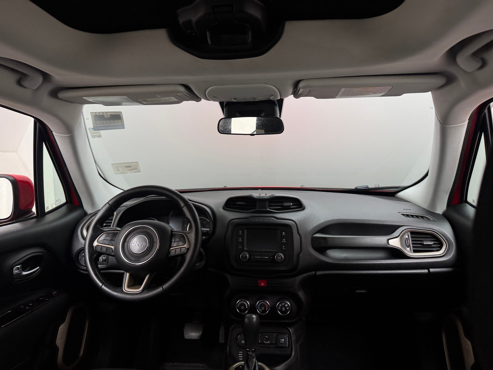 Thumbnail: 2017 Jeep Renegade - 3