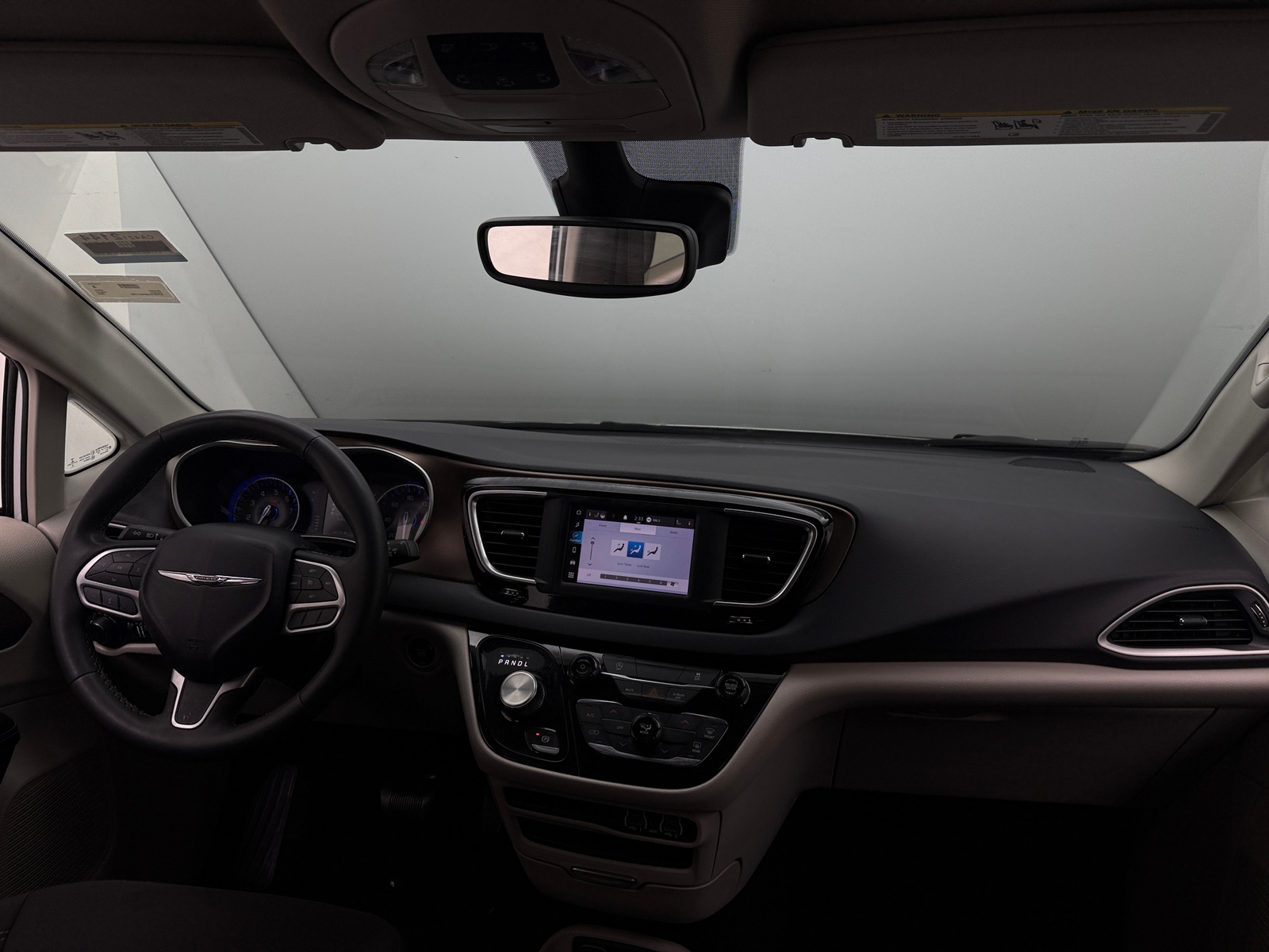 Thumbnail: 2023 Chrysler Voyager - 3