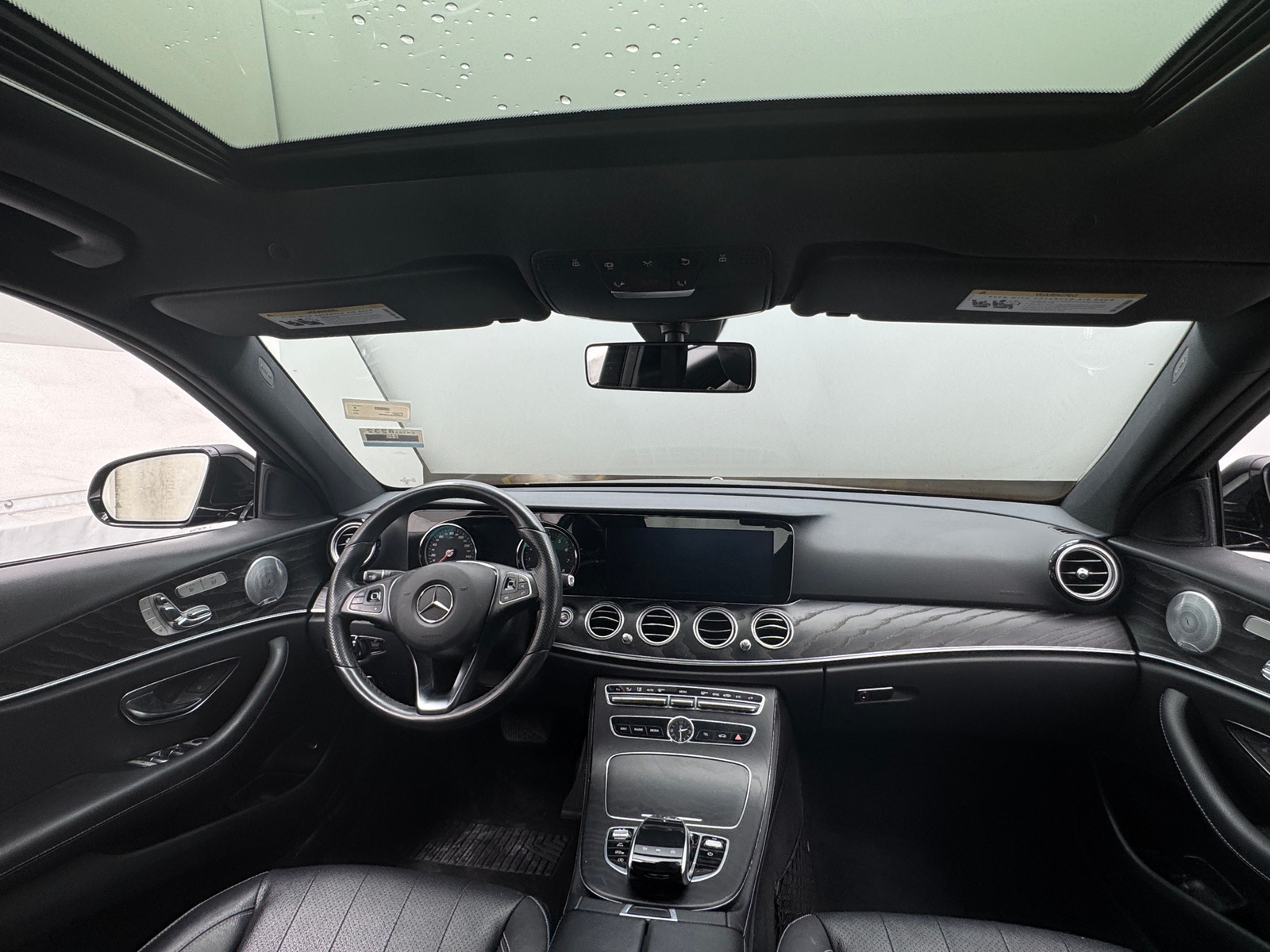 Thumbnail: 2018 Mercedes-Benz E-Class - 2