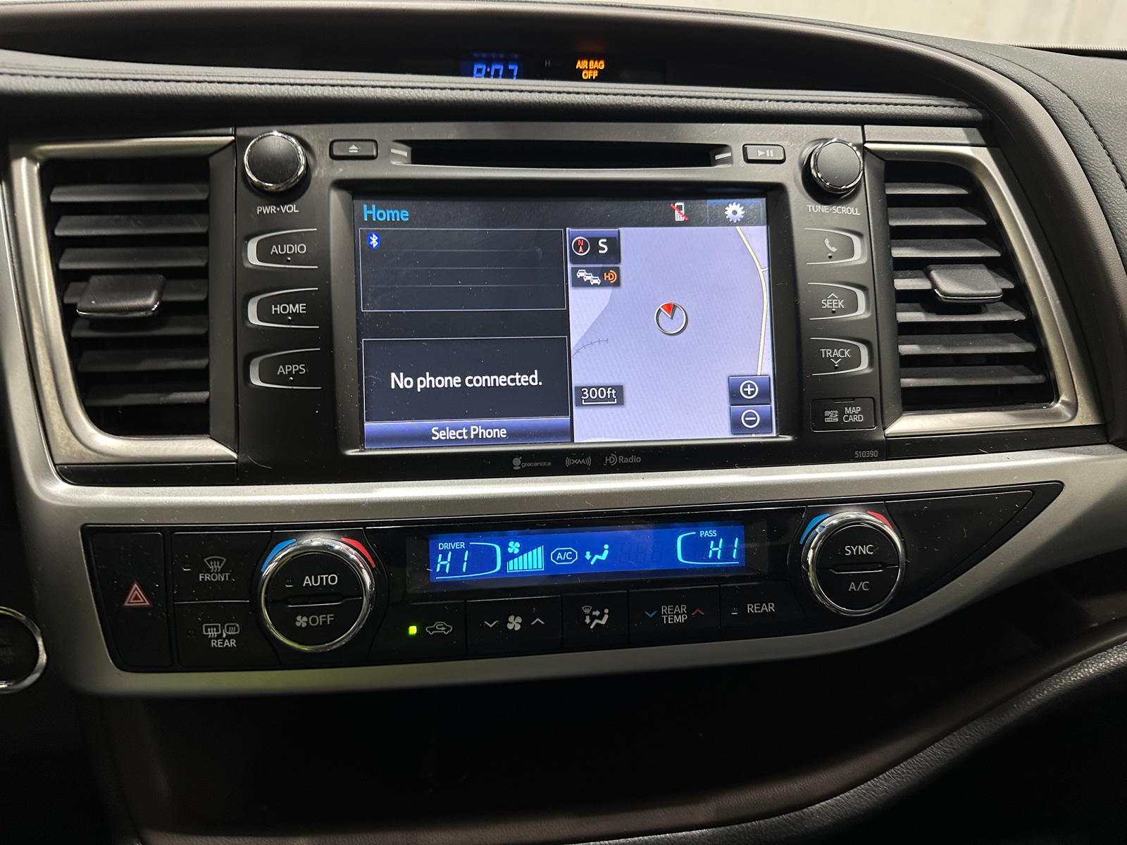 Thumbnail: 2019 Toyota Highlander - 3