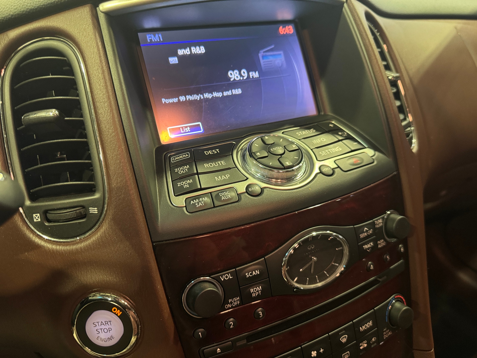 Thumbnail: 2016 INFINITI QX50 - 3