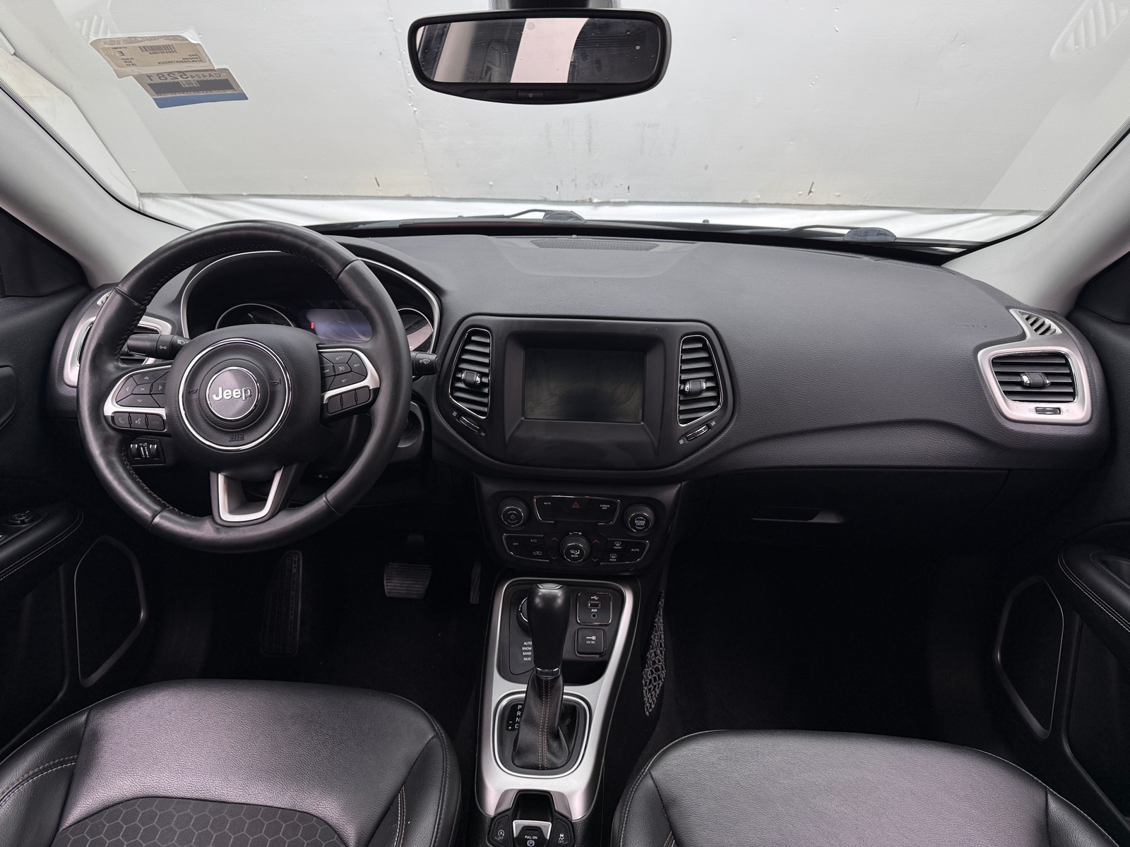 Thumbnail: 2019 Jeep Compass - 3