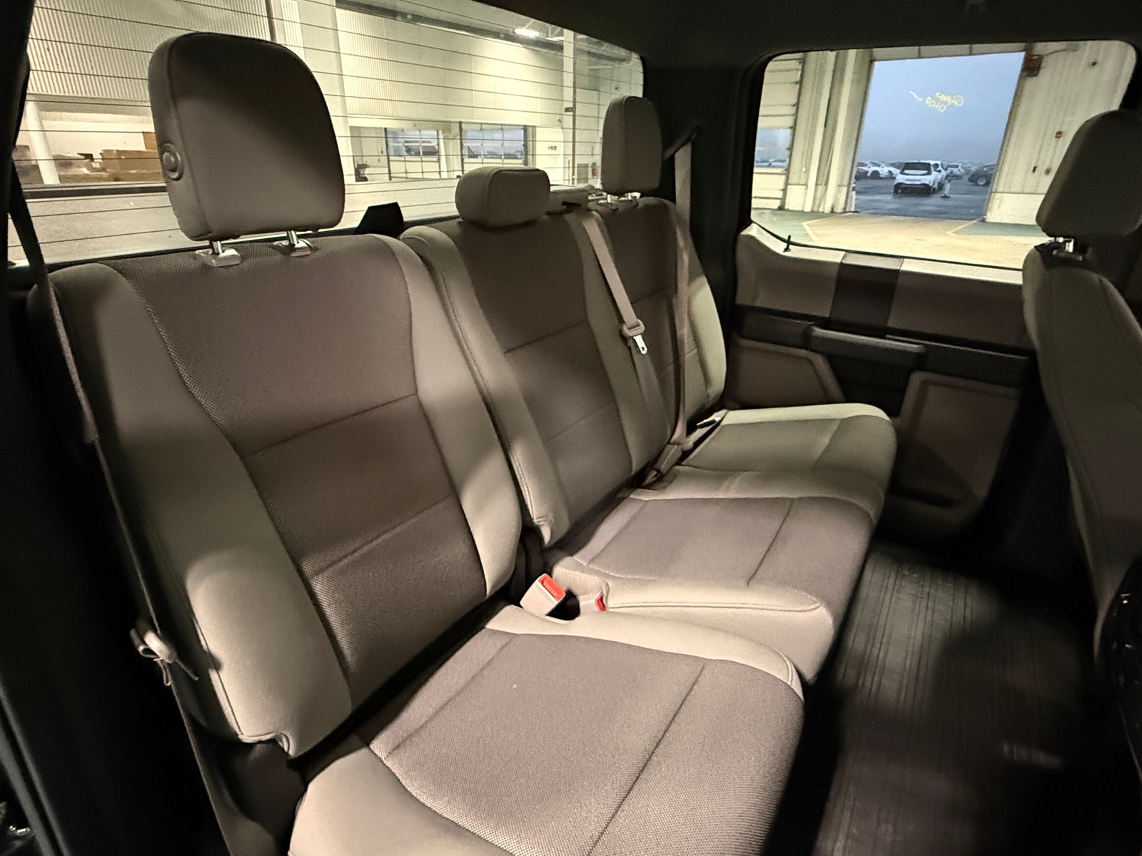 Thumbnail: 2019 Ford Econoline - 6