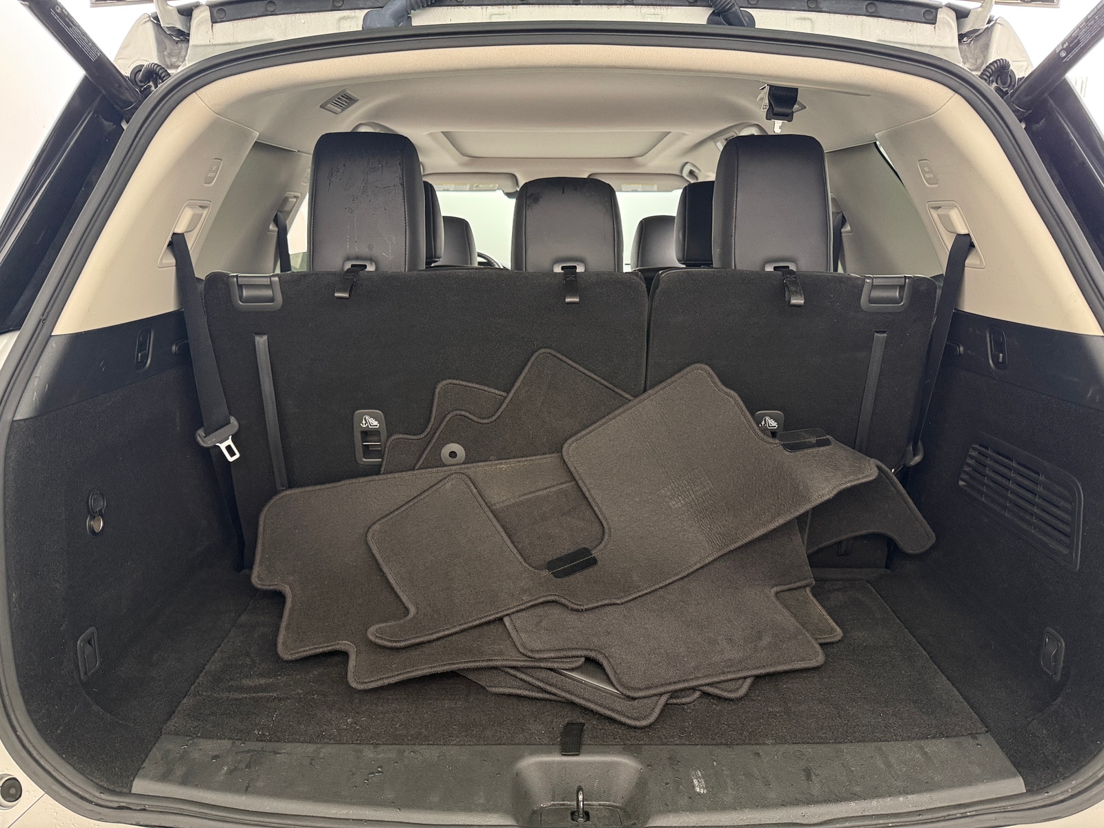 Thumbnail: 2023 Nissan Pathfinder - 6