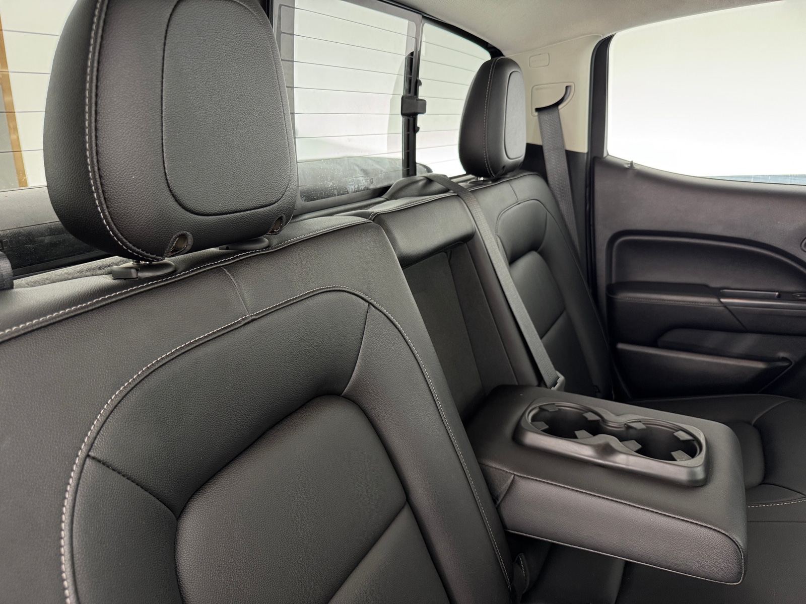 Thumbnail: 2018 GMC Canyon - 5