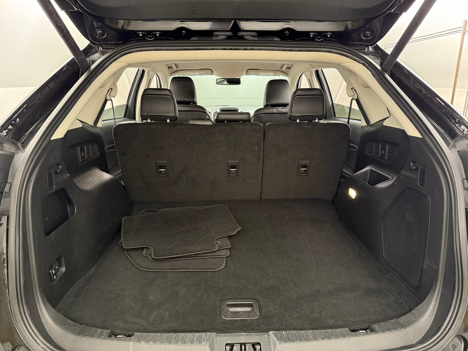 Thumbnail: 2024 Ford Edge - 6