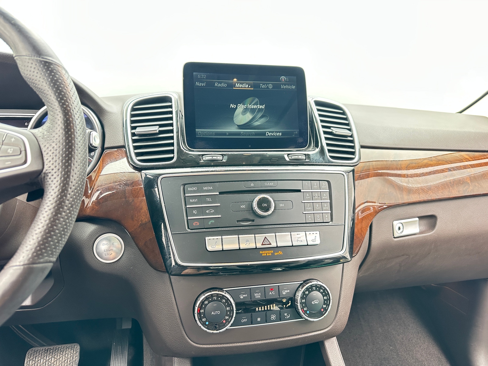 Thumbnail: 2018 Mercedes-Benz GLE - 3