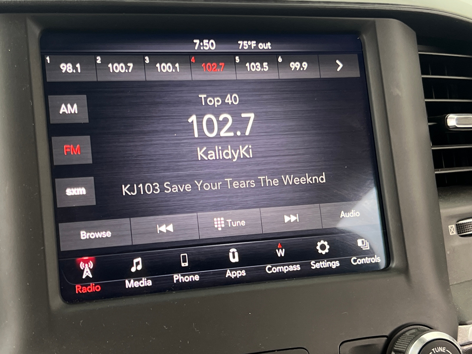 Thumbnail: 2019 RAM 1500 - 4