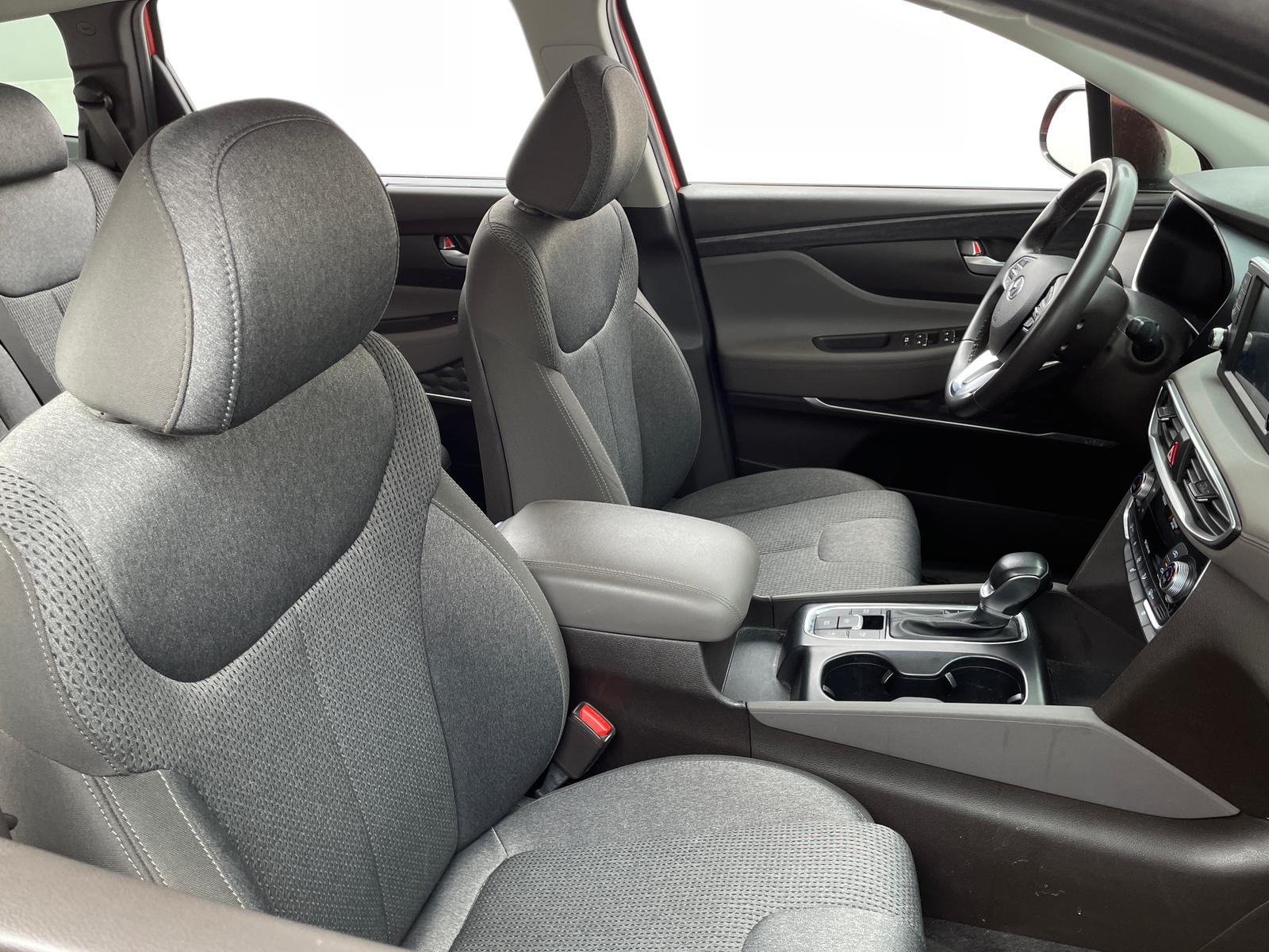 Thumbnail: 2019 Hyundai Santa Fe - 2