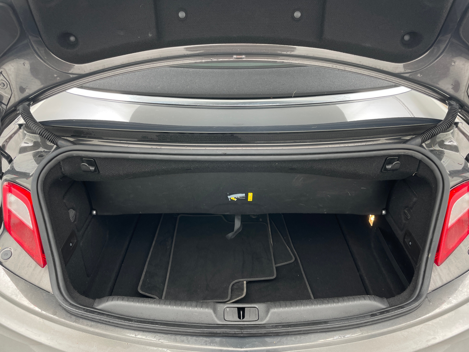 Thumbnail: 2016 Buick Cascada - 6