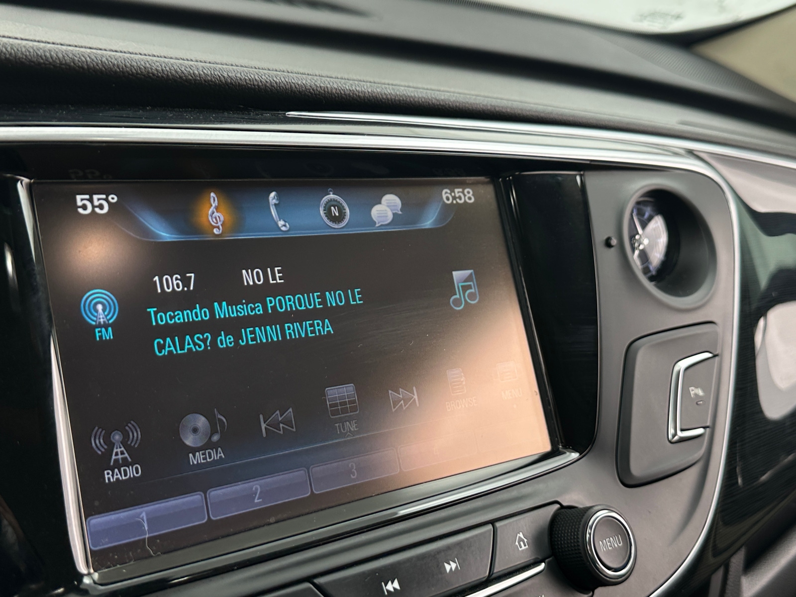 Thumbnail: 2018 Buick Envision - 3