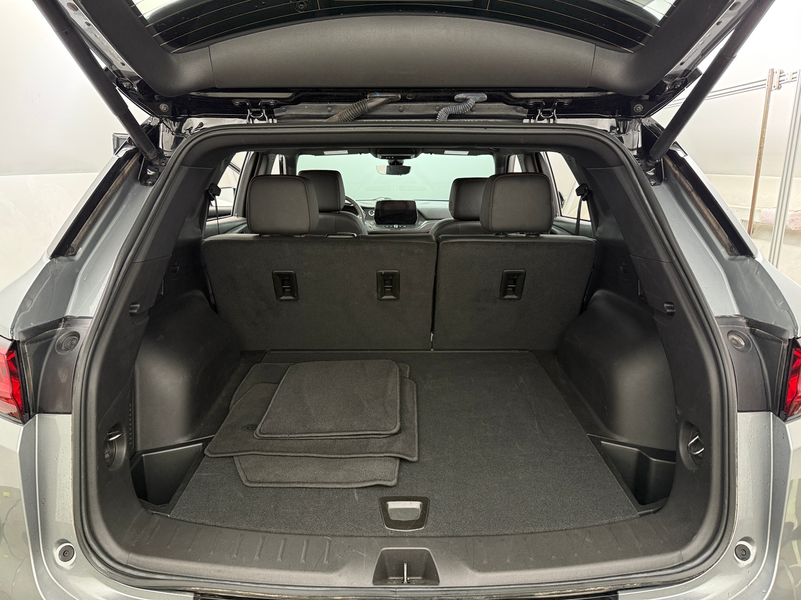 Thumbnail: 2024 Chevrolet Blazer - 6