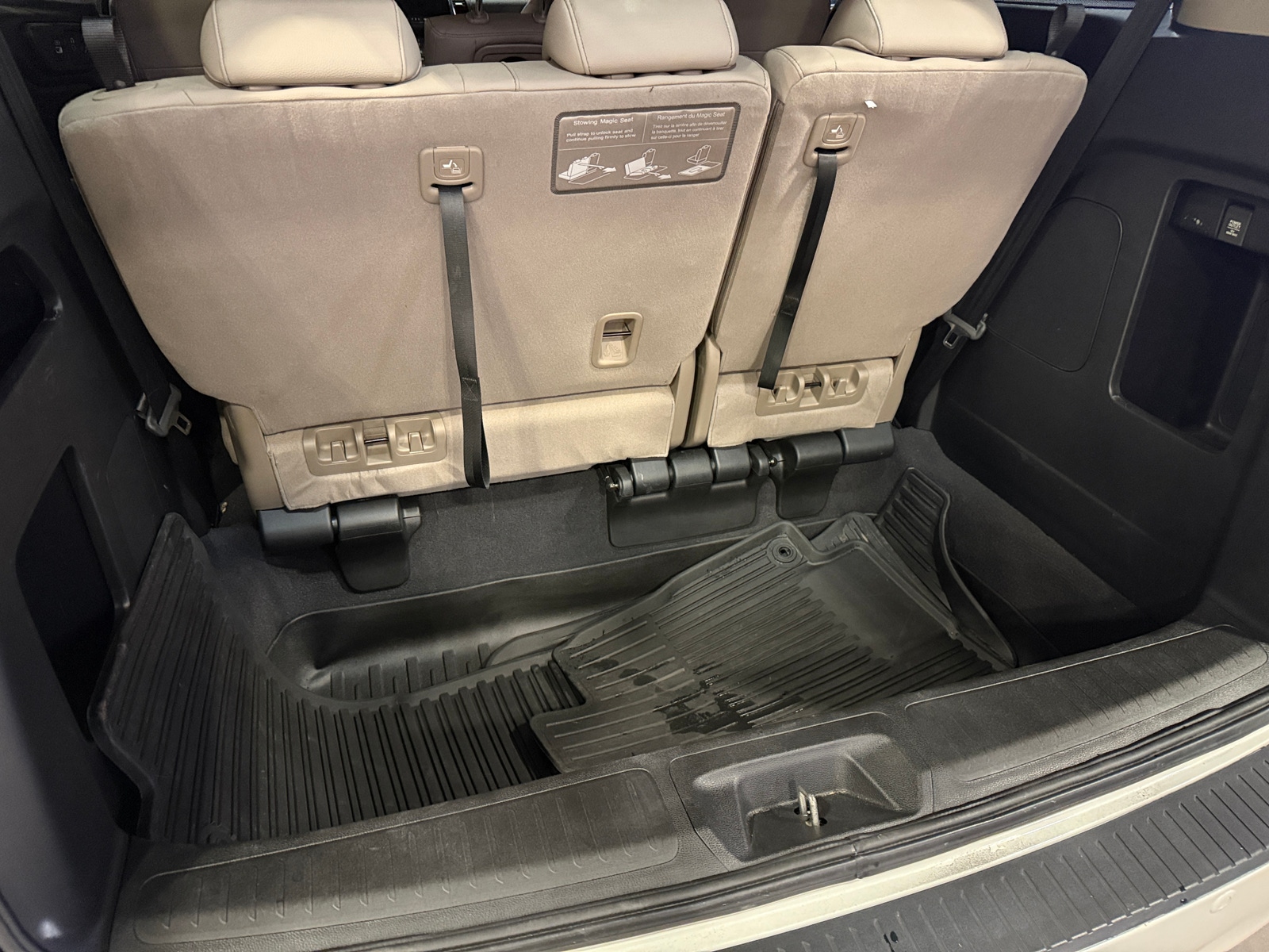 Thumbnail: 2021 Honda Odyssey - 6